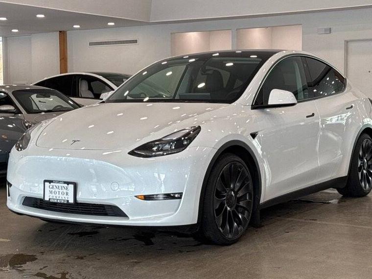 TESLA MODEL Y 2022 7SAYGDEF4NF493535 image